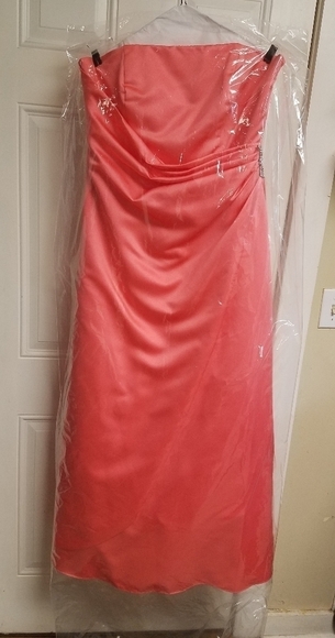 David's Bridal Coral Color Strapless Evening  Dress - Picture 8 of 8